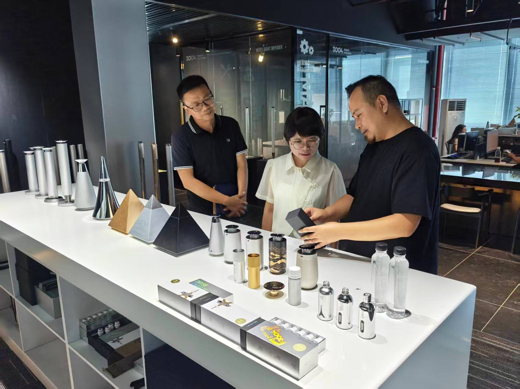 计学会领导莅临3004工厂开元棋牌佛山工信局与工业设(图5)